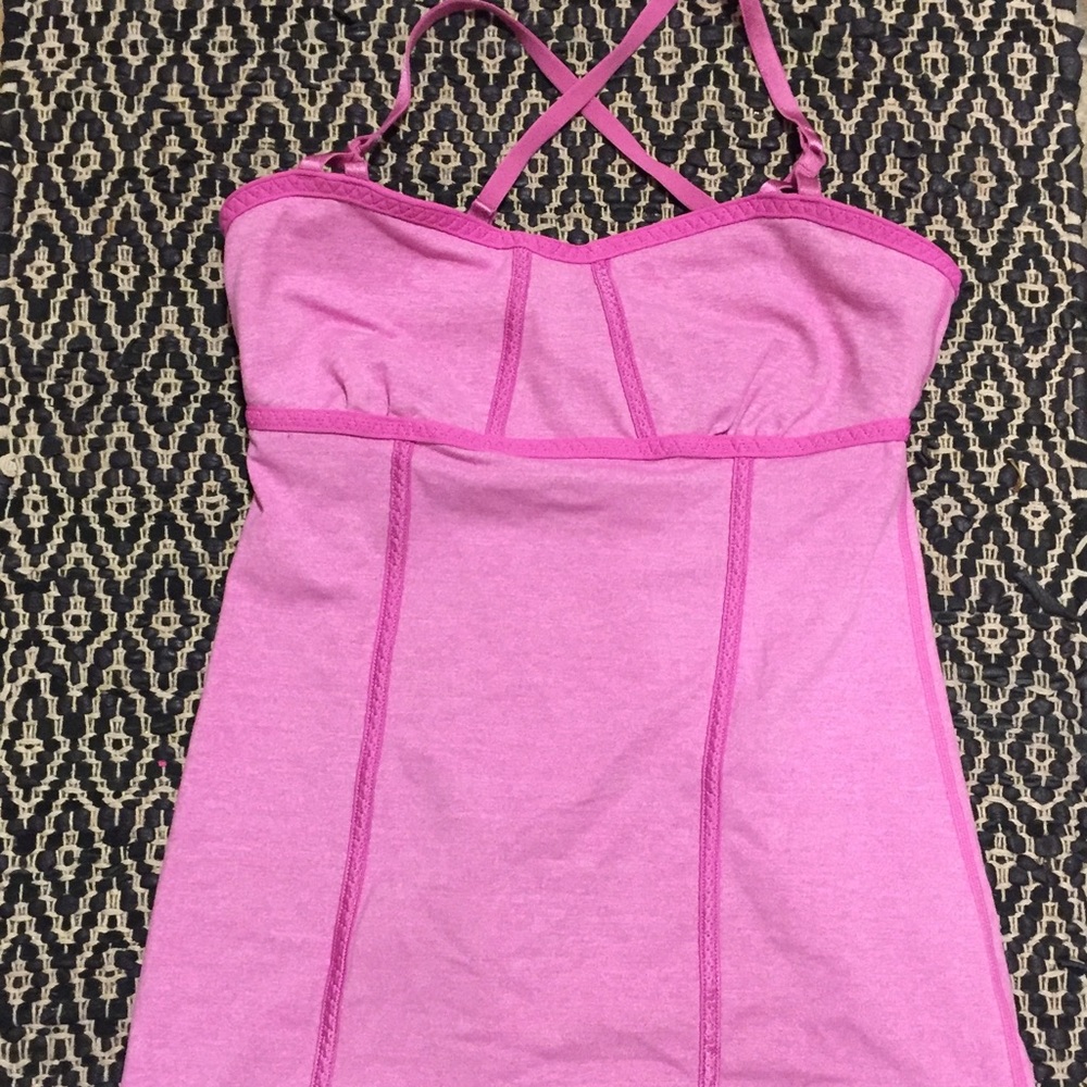 Lululemon tank top